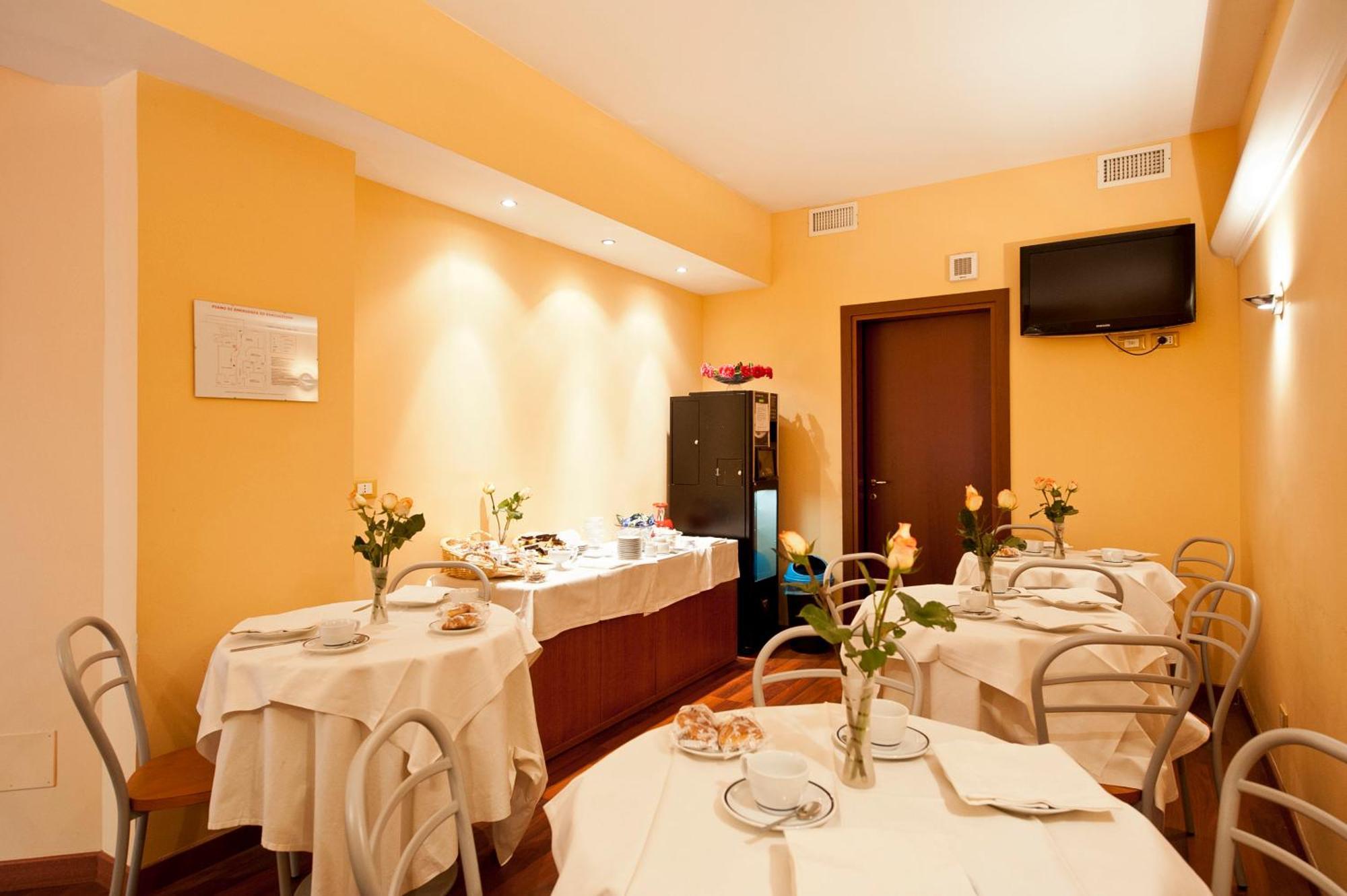 Hotel 4 Pini Ρώμη Εξωτερικό φωτογραφία