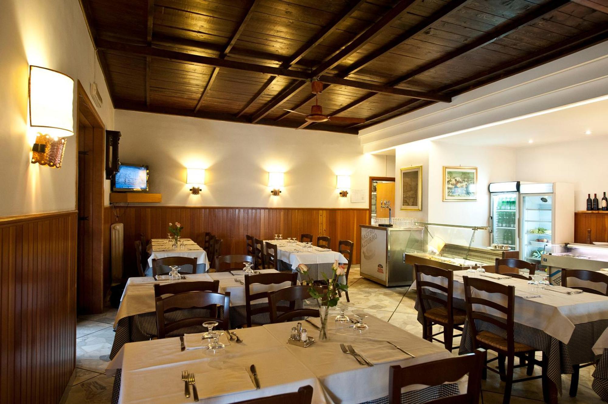 Hotel 4 Pini Ρώμη Εξωτερικό φωτογραφία