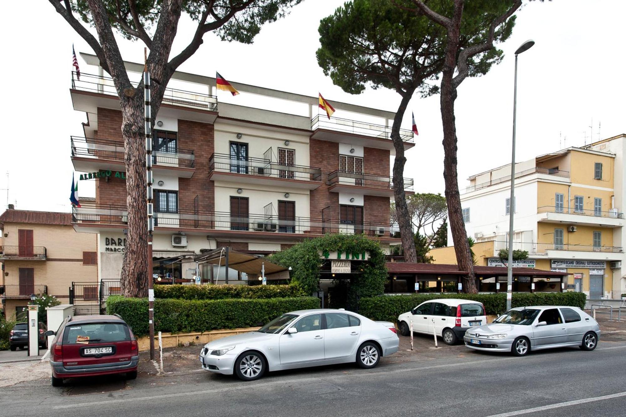 Hotel 4 Pini Ρώμη Εξωτερικό φωτογραφία
